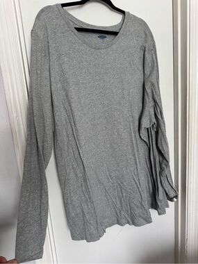 Old Navy Light Gray Long-Sleeve Knit Tee